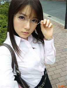 被黑人群jian又粗又大H