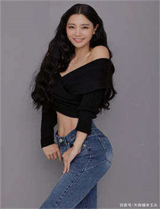 国产漂亮白嫩美女在线观看